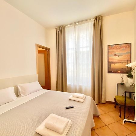 I Portici Del Centro Hotel Como Ngoại thất bức ảnh